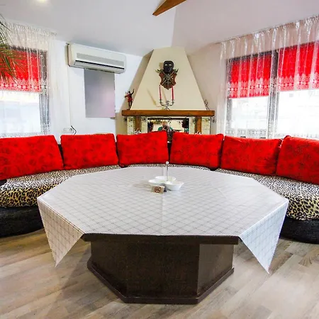 Homestay Madi - Close To Constanta
