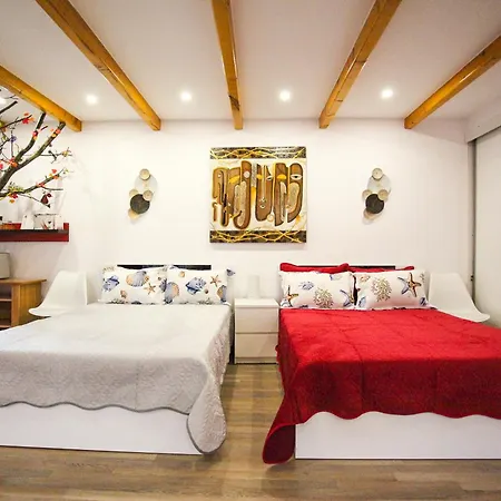 Homestay Madi - Close To