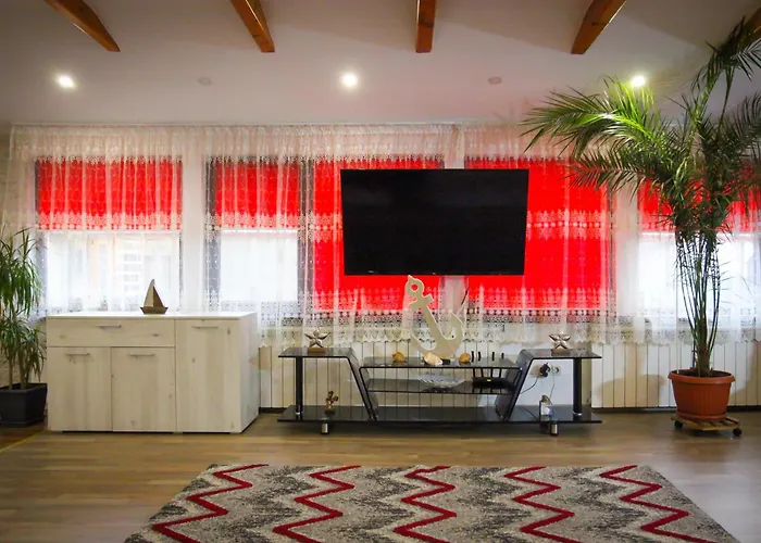 Madi - Close To * Constanta