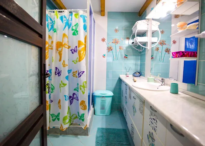 Madi - Close To Constanţa